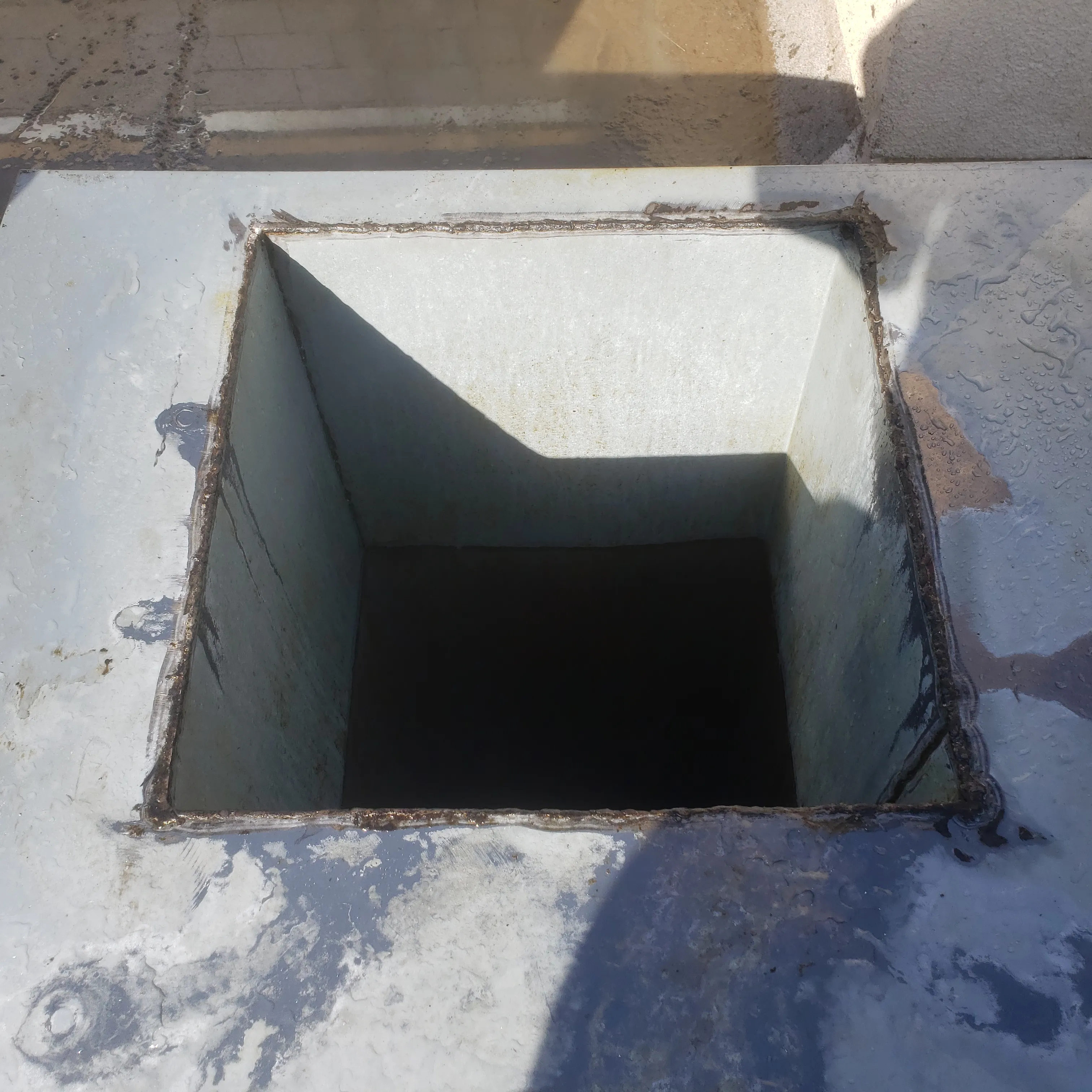 Before and after exhaust hood cleaning results