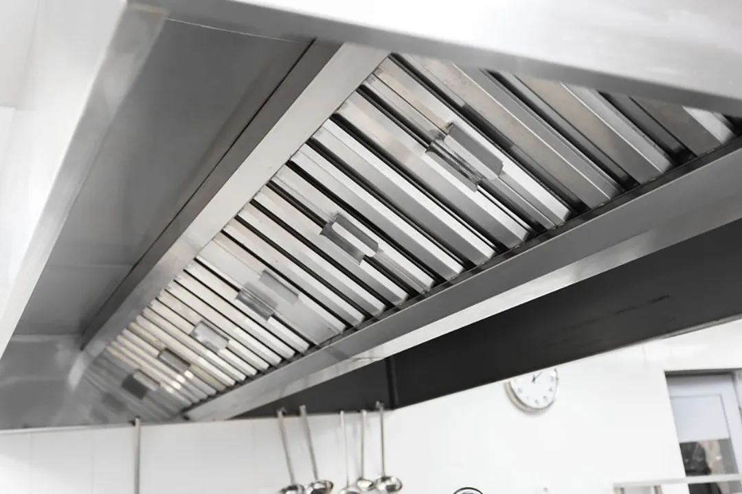 Professional exhaust hood cleaning in Las Vegas commercial kitchen